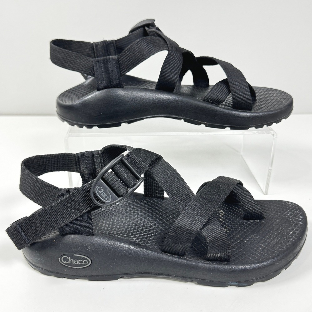 Chaco Z Cloud 2 Womens 7 Black Strappy Toe Loop Gorpcore Hiking Sandals